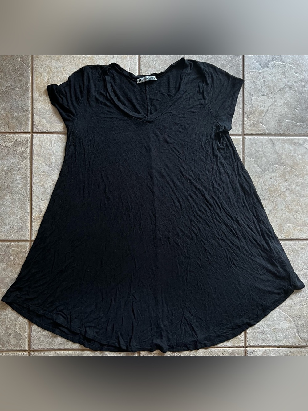 Everyday Black V-Neck Tunic Top
